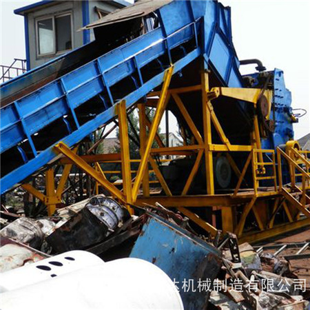 供應(yīng)廢鋼破碎機(jī)至高性能凸顯鯨吞之勢(shì)zsb