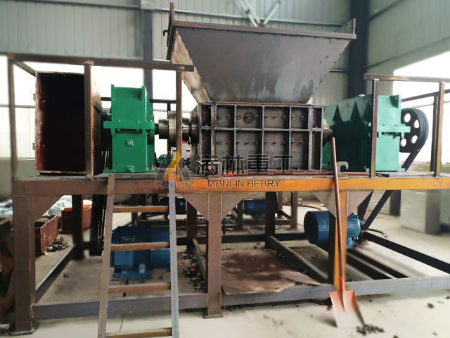 供應(yīng)滿林機(jī)械制造出完美的木材撕碎機(jī)設(shè)備