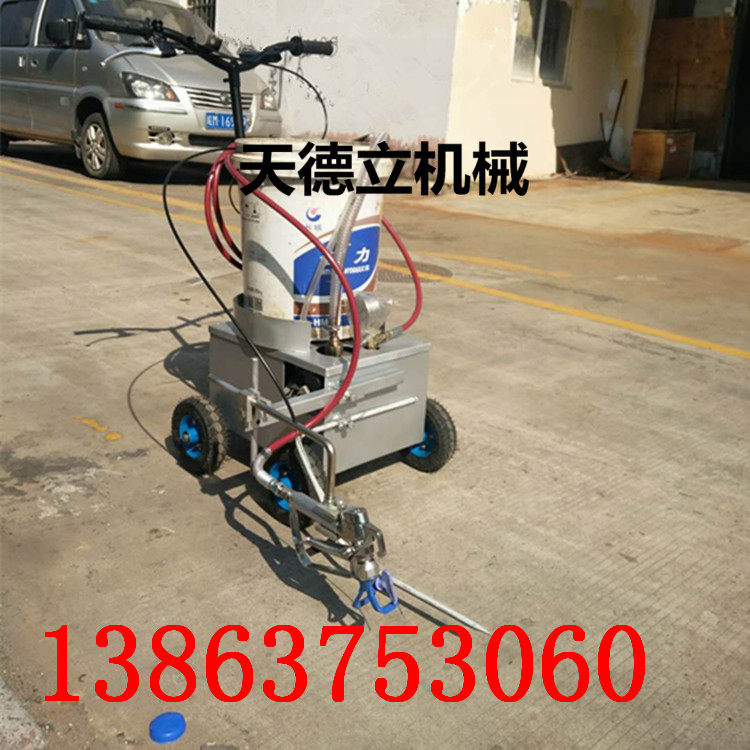 供應(yīng)電動(dòng)劃線機(jī)地?zé)o毛邊劃線機(jī) 道路標(biāo)線機(jī)