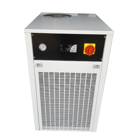 供應(yīng)CO2激光玻璃管專用冷水機(jī)超能激光降