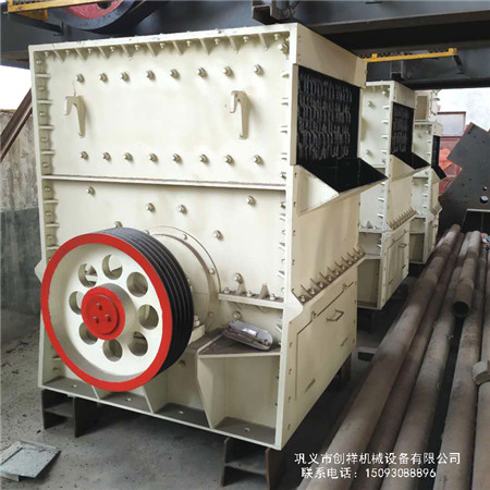 供應(yīng)經(jīng)濟(jì)實(shí)惠箱式破碎機(jī)精磨耐用ym519