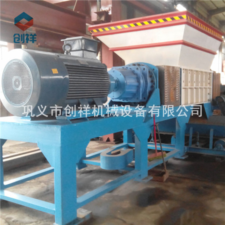 供應(yīng)質(zhì)量好橡膠撕碎機(jī)滿足客戶使用需求ym