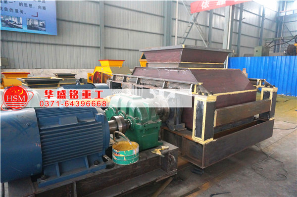 供應(yīng)雙輥齒牙式破碎機(jī)易損件都有什么,能用