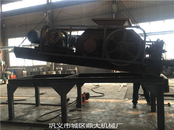 荊州石料破碎機用途廣泛性能穩(wěn)定kmn35