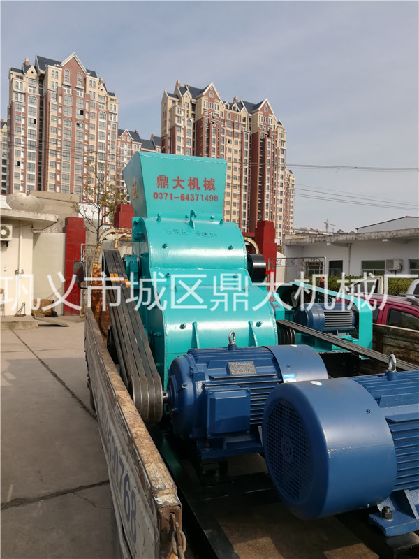 信陽爐渣粉碎機廠家效率實現(xiàn)翻倍dby83