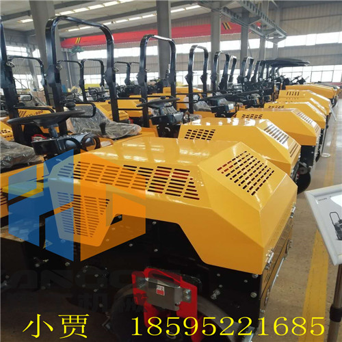供應座駕壓路機價格   手推振動壓路機