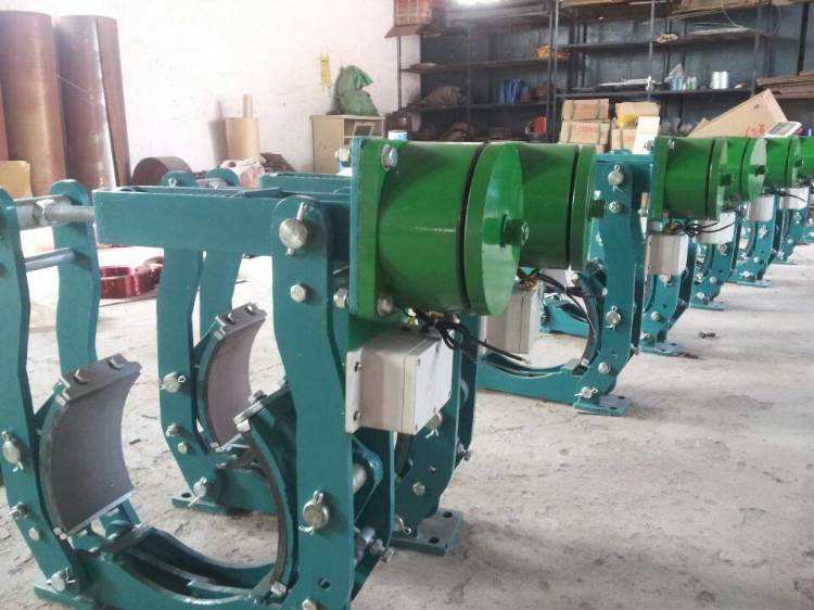 MW500-2500電磁鐵制動(dòng)器配套那