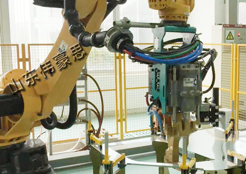 供應(yīng)汽車零部件弧焊機器人 焊接機器人工作