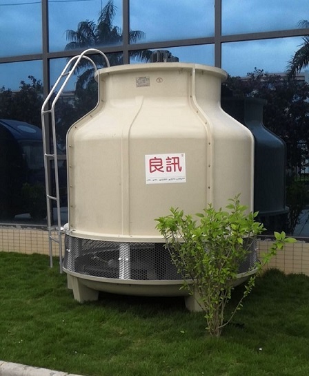 供應(yīng)成型機(jī)冷卻塔80t冷卻塔LXT-80