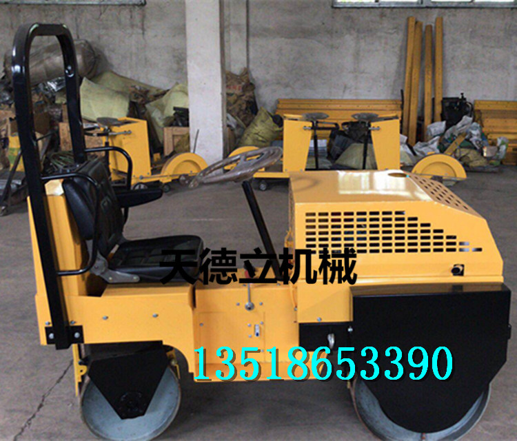 供應(yīng)850型座駕式壓路機(jī) 瀝青路面鋪設(shè)壓